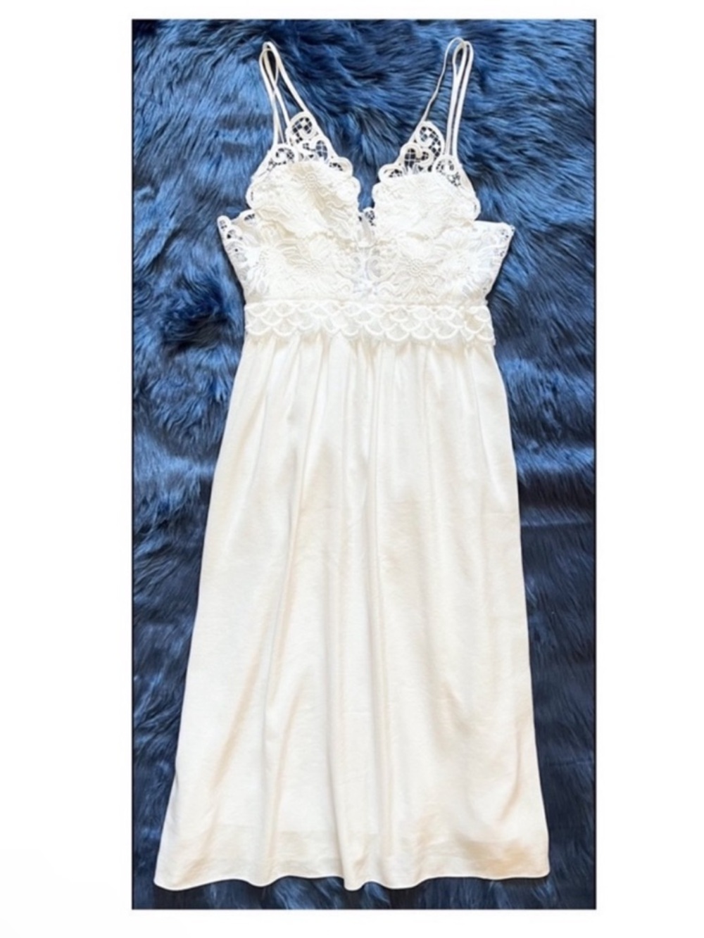New! REISS Crochet Lace Midi Dress in White - Picture 7 of 13